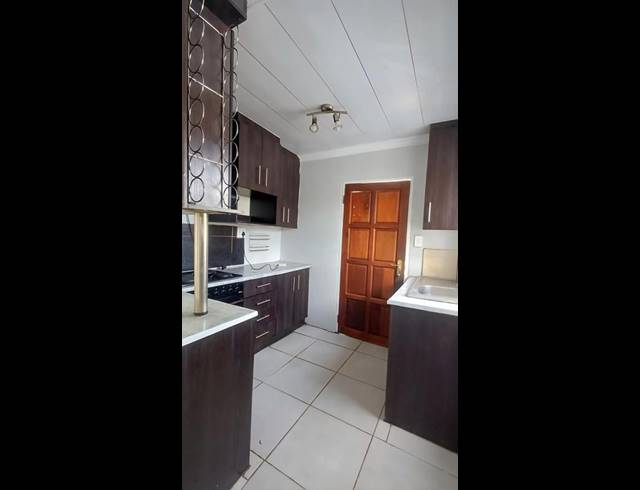 3 BEDROOM HOUSE FOR SALE IN SOSHANGUVE VV